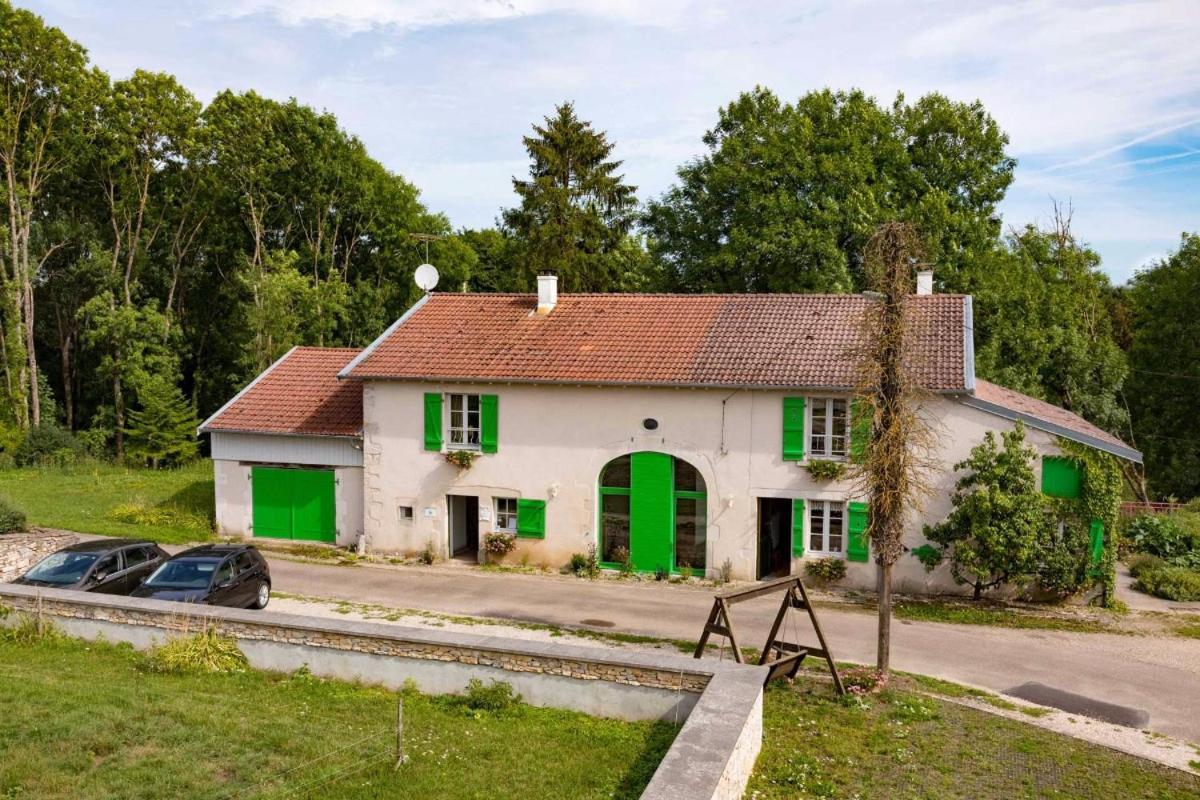 Jolie Vache Deguisee En Fleurs, Chambre D'Hote A Soulosse ภายนอก รูปภาพ